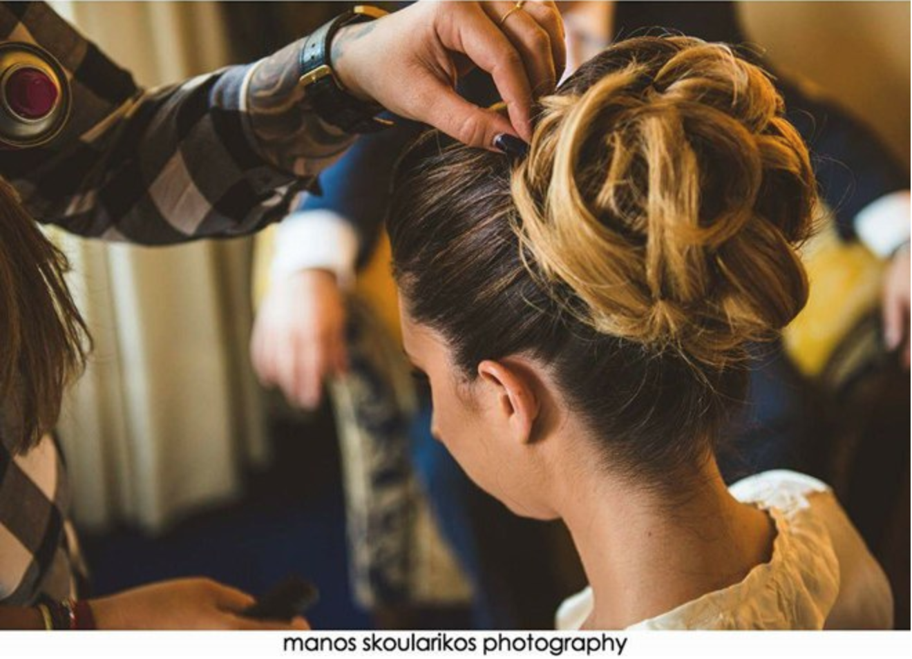 Commo Gusto Hair & Beauty Hydra Island Greece, on the HydraDirect Shops & Services pages