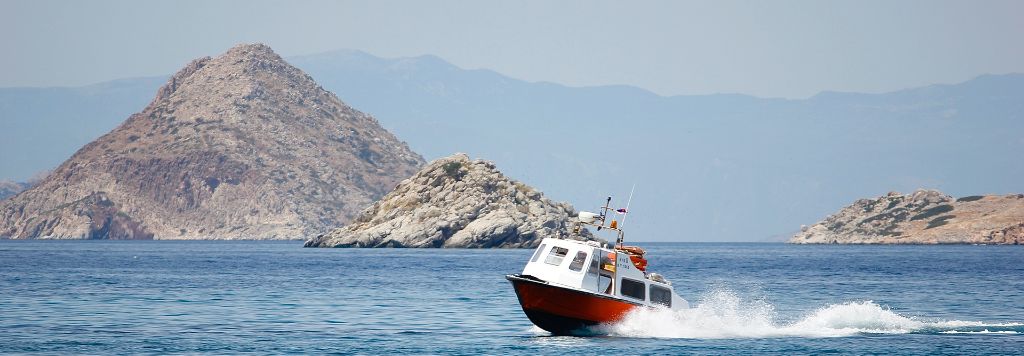 Hydra Sea Taxi Neso - Manos Loudaros - Hydra Island
