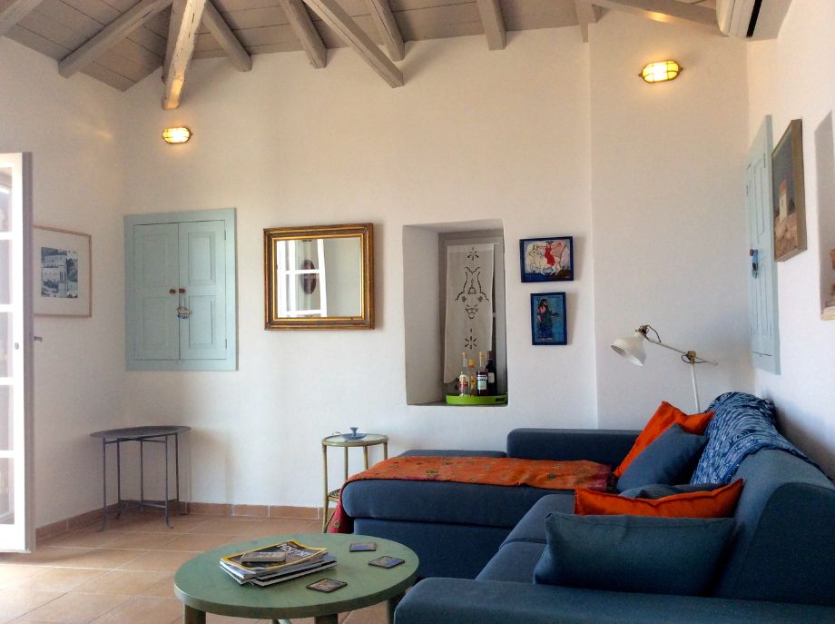 Olive Tree House, holiday houses to rent on Hydra Island Greece.