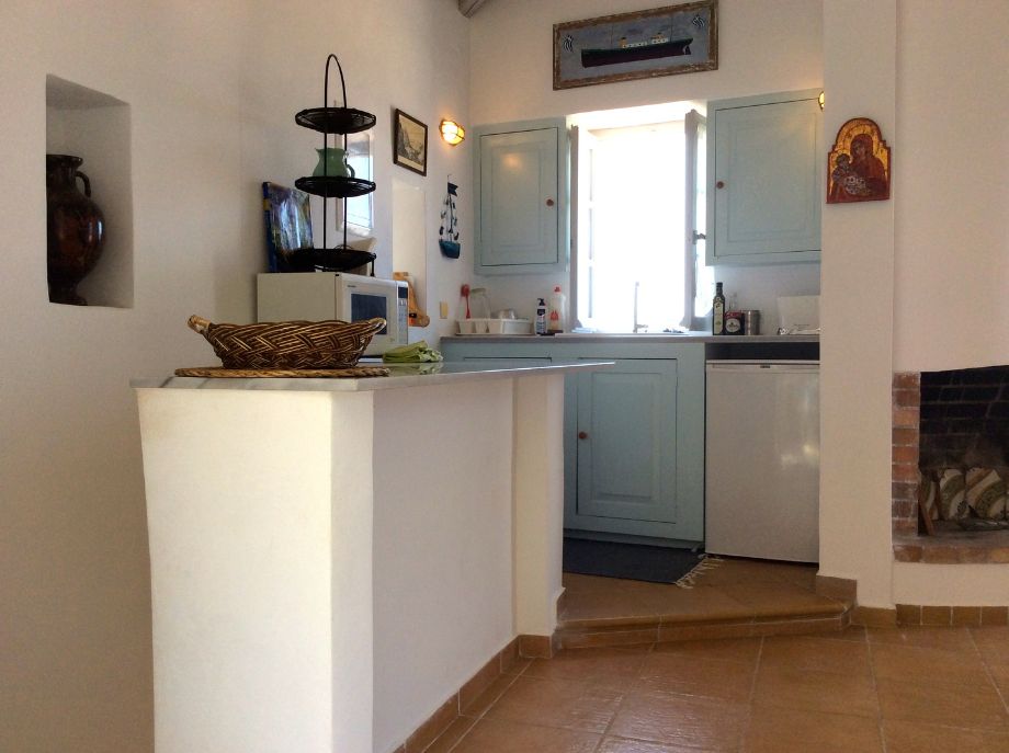 Olive Tree House, holiday houses to rent on Hydra Island Greece.