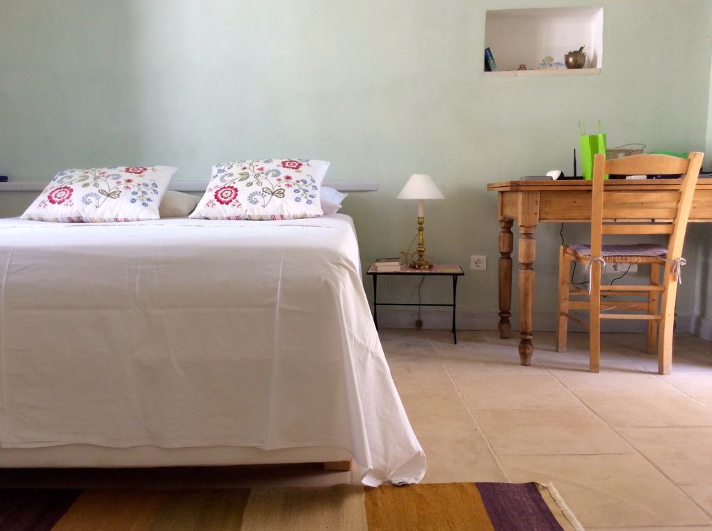 East Wing at Anireso Family Villa, holiday house to rent in Kamini on Hydra Island Greece.