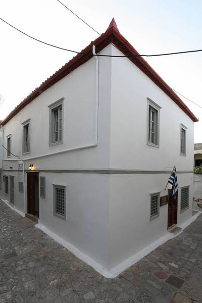 Mastoris Mansion Guest House on Hydra Island Greece, Hydra accommodation.
