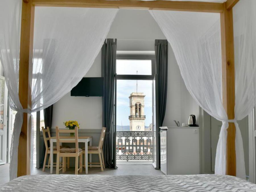 Douskos Guesthouse Hydra Douskos Guesthouse on Hydra Island Greece