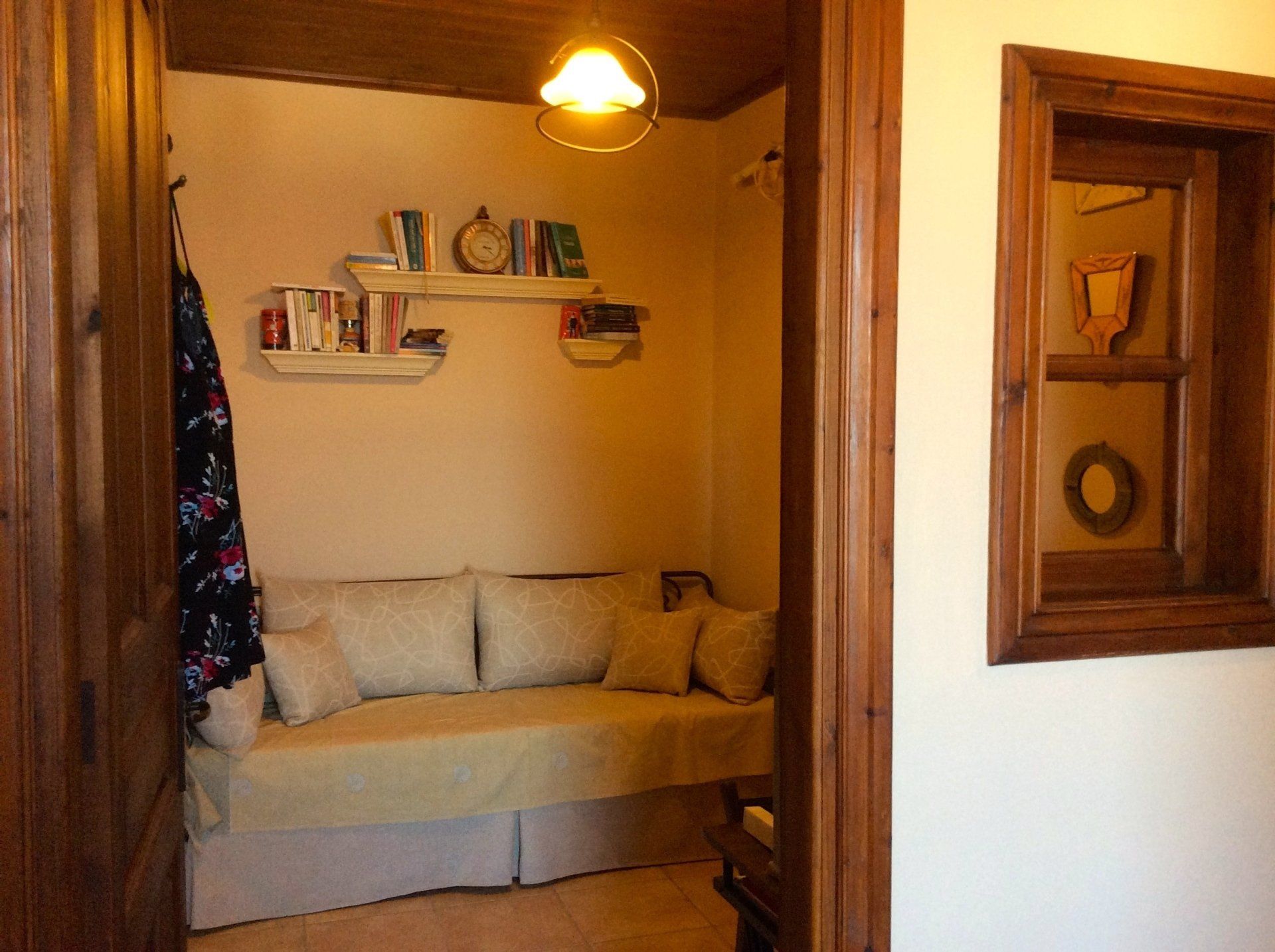 Sereti House, 3 bedroom house for sale on Hydra Island, Hydra real estate, property for sale on Hydra