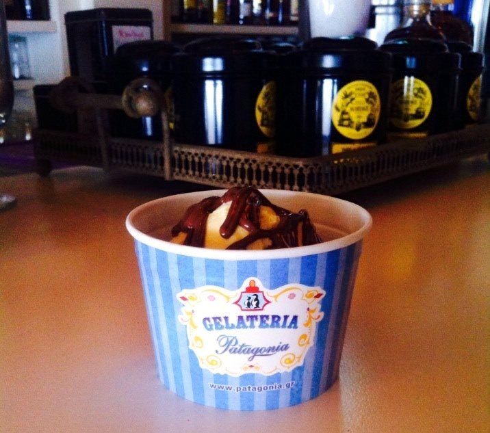 Isalos Cafe & Bar - Hydra restaurant guide from HydraDirect