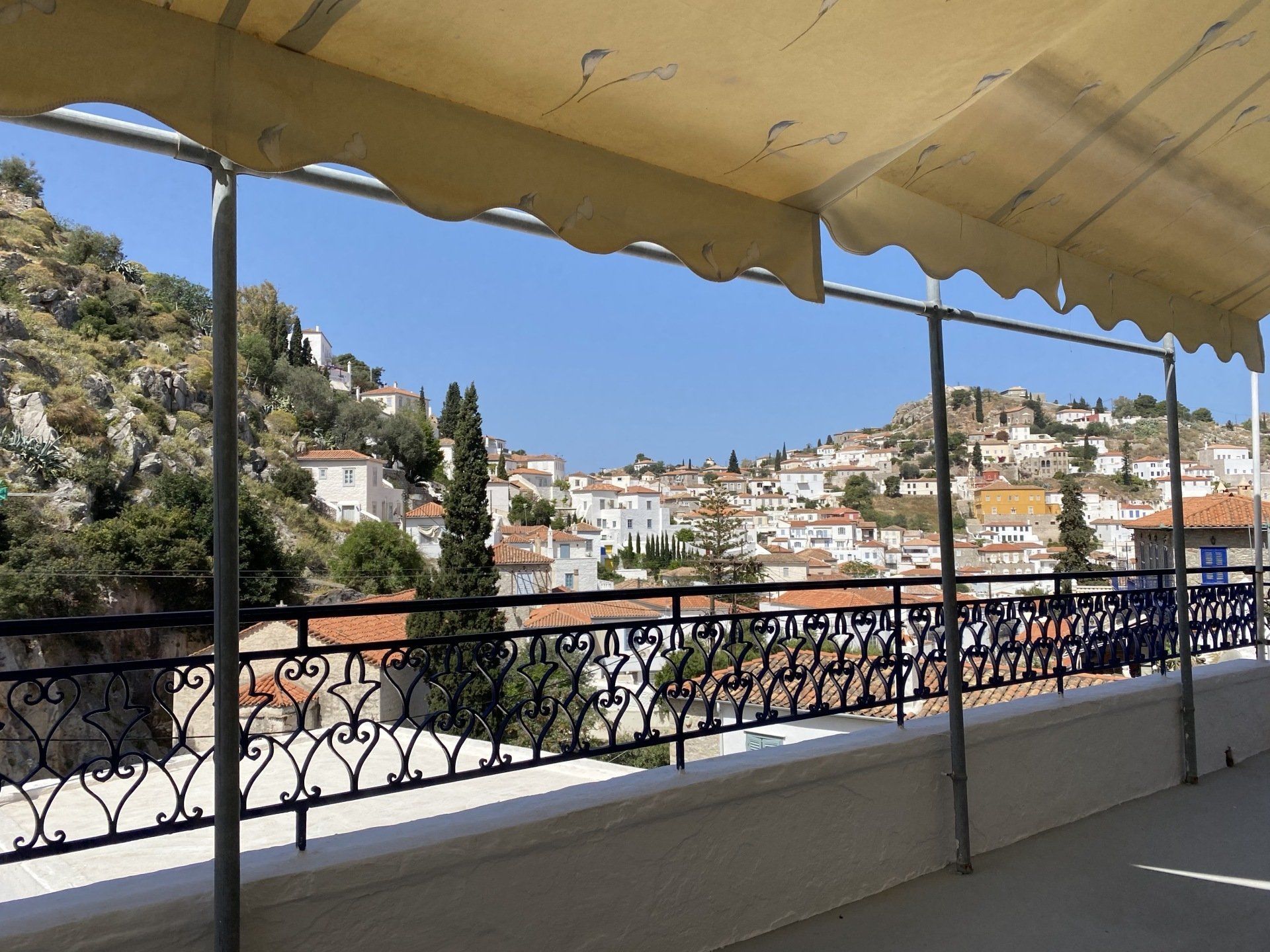 Hydra holiday rentals, Althea Garden House on Hydra Island Greece.