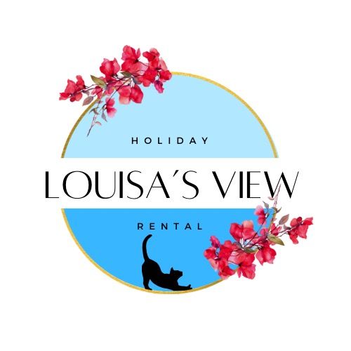 Louisa's View vacation rental house overlooking the charming Kamini Harbour with spectacular views. 1 double bedroom, glorious balcony sitting room. Perfect for a couple looking for a romantic getaway.