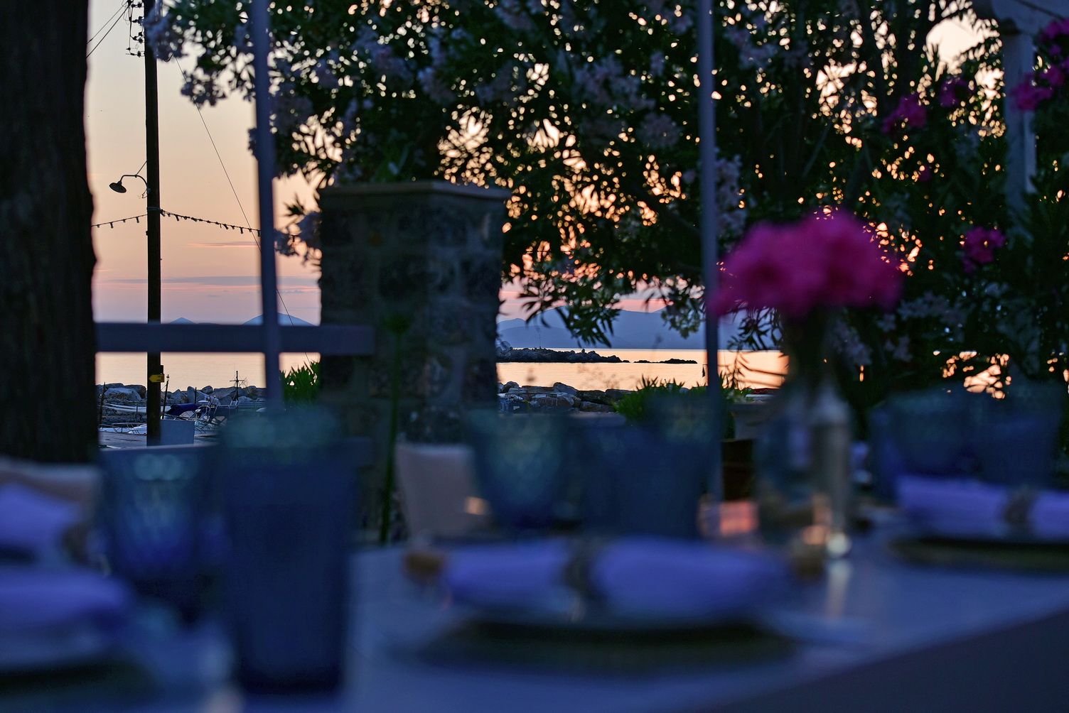 Luxury Captain's Lodge, Kamini holiday house to let on Hydra island Greece, recommended by Hydradirect.