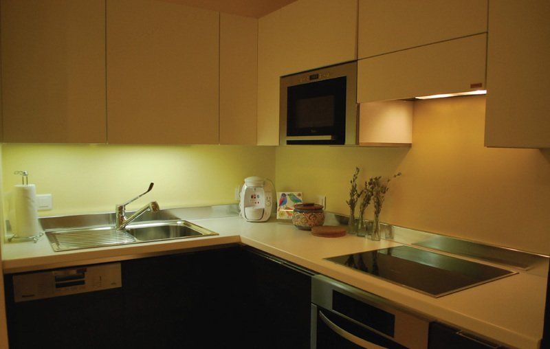 Ochre Apartment, Hydra's Chromata, guest house accommodation on Hydra Island Greece.