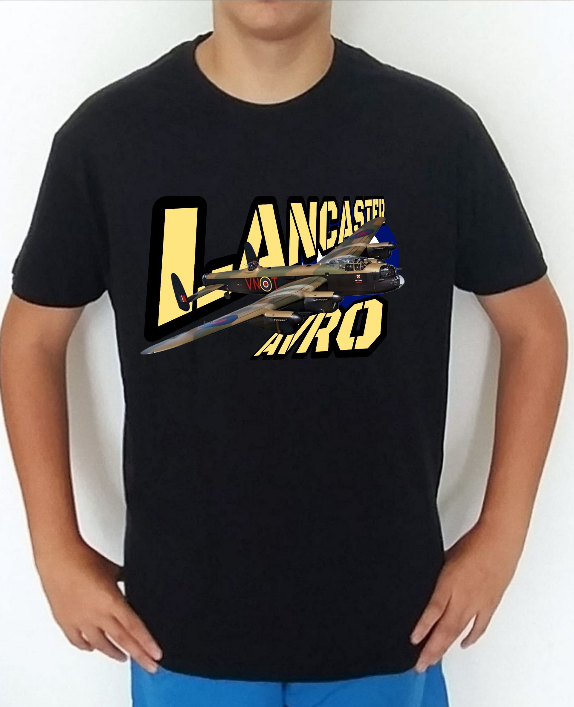 Camiseta aviones combate 2WW UK Avro Lancaster nº4 Camiseta, t-shirt, playera, del catálogo de CamisetasMilitares.com en la colección aviones de combate 2 W.W. de UK Inglaterra Avro Lancaster