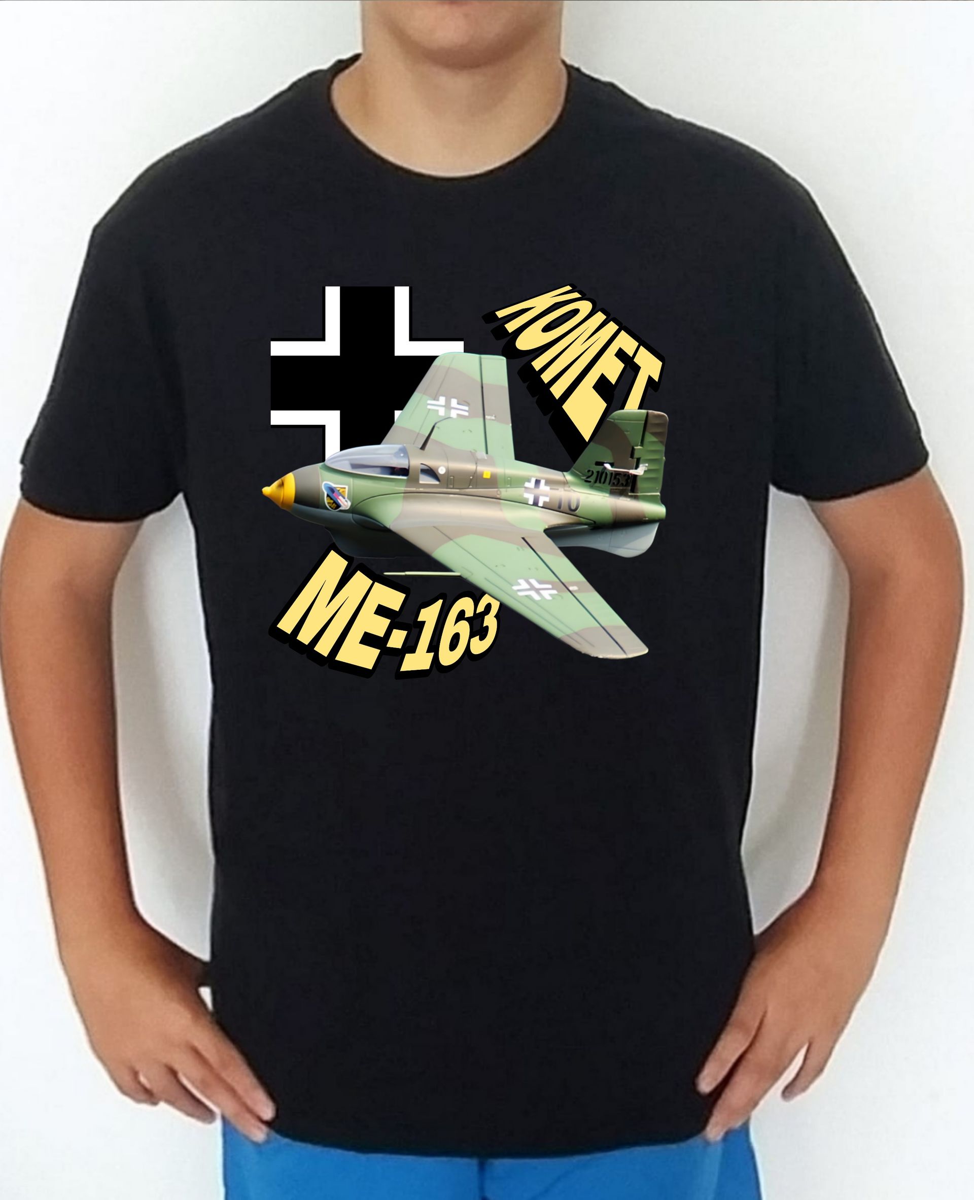 Camiseta aviones combate 2WW Alemania Messerschmitt ME163 Komet nº3 Camiseta, t-shirt, playera, del catálogo de CamisetasMilitares.com en la colección aviones de combate 2 W.W. de AlemaniaMesserschmitt ME163 Komet