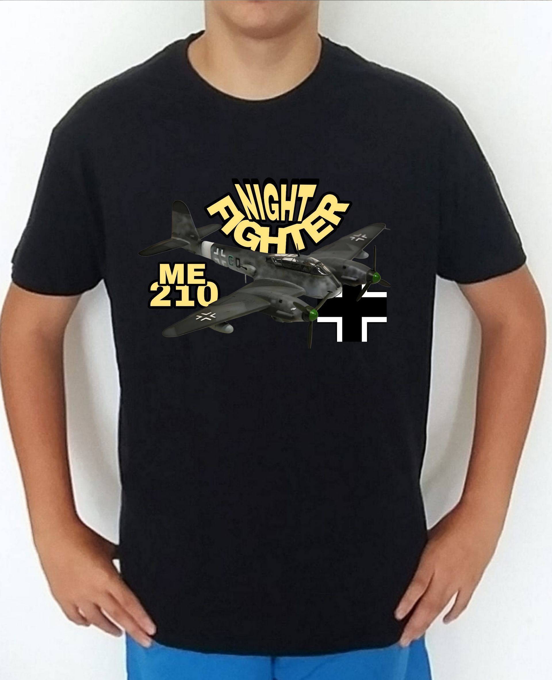 Camiseta aviones combate 2WW Alemania Messerschmitt ME210 nº 2 Camiseta, t-shirt, playera, del catálogo de CamisetasMilitares.com  en la colección aviones de combate 2 W.W. de Alemania Messerschmitt ME210