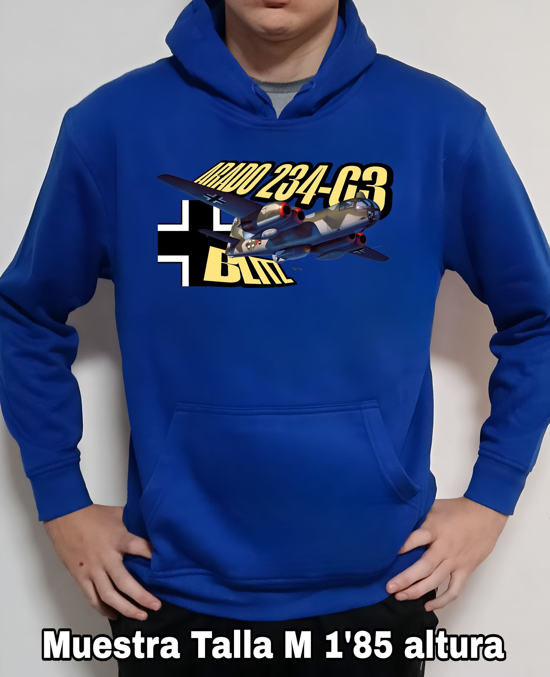 Sudadera con capucha aviones combate 2WW Alemania Arado AR-234 Blitz nº 2 Sudadera con capucha del catálogo de CamisetasMilitares.com en la colección aviones de combate 2 W.W. de Alemania Arado AR-234 Blitz