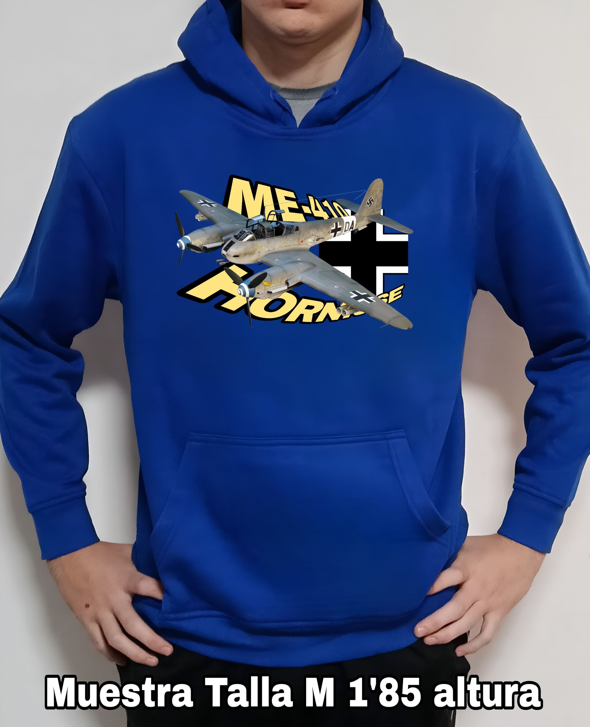 Sudadera con capucha aviones combate 2WW Alemania Messerschmitt ME410 Hornisse nº 2 Sudadera con capucha del catálogo de CamisetasMilitares.com en la colección aviones de combate 2 W.W. de Alemania Messerschmitt ME410 Hornisse