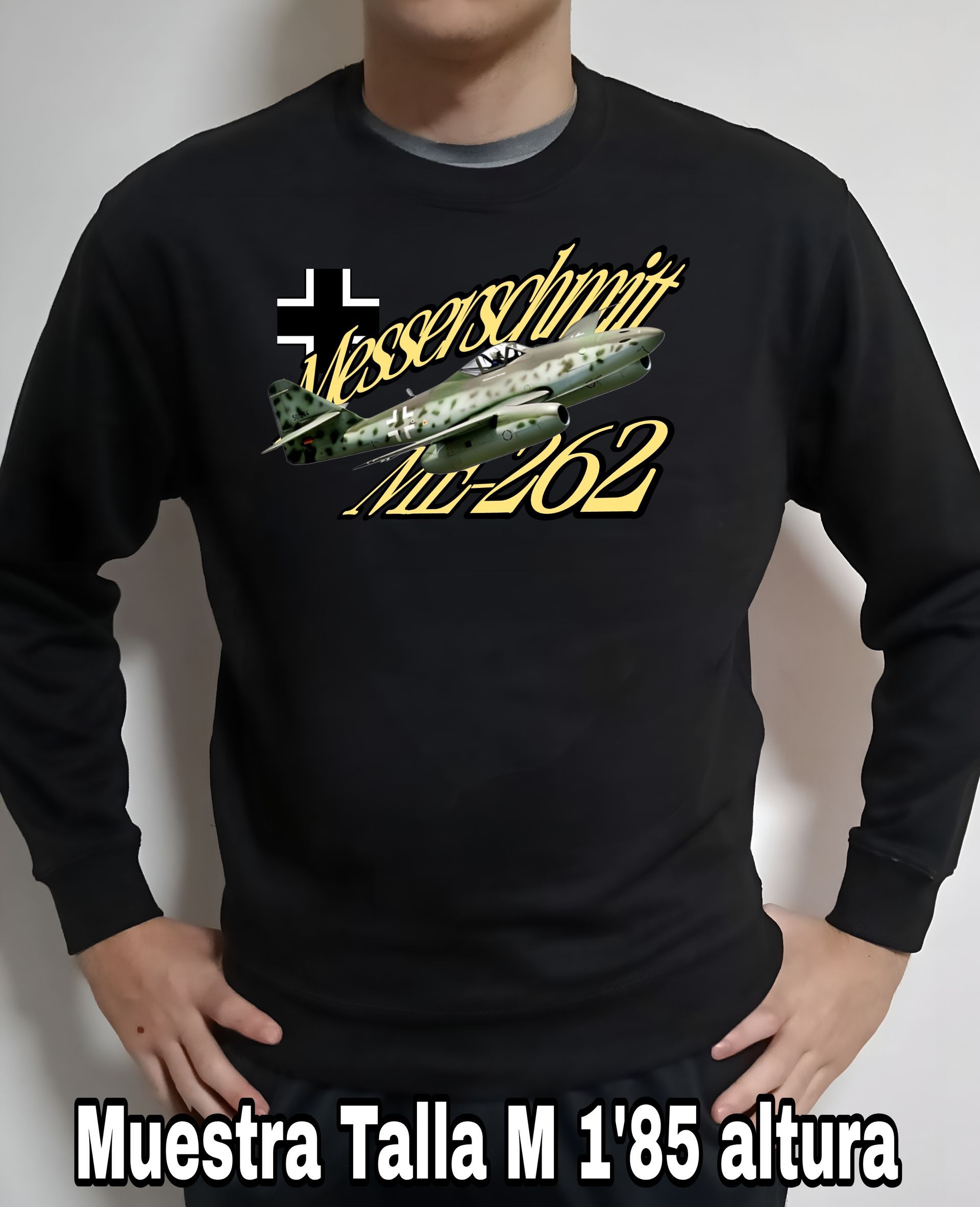 Sudadera aviones combate 2WW Alemania Messerschmitt ME262 nº3 Sudadera del catálogo de CamisetasMilitares.com en la colección aviones de combate 2 W.W. de Alemania Messerschmitt ME262