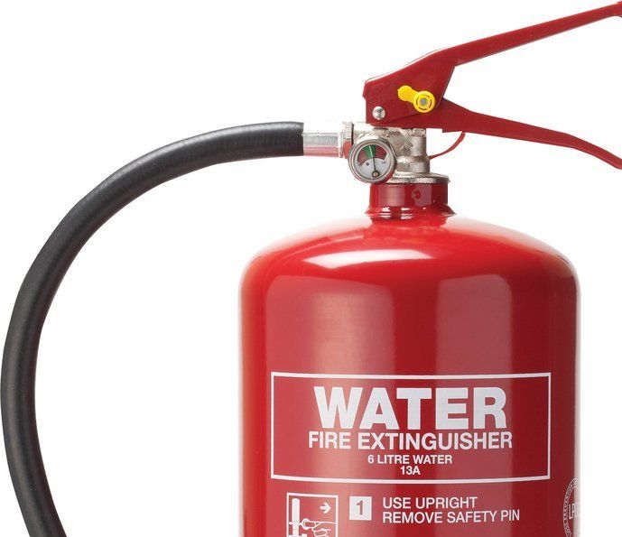 Water extinguisher can tackle class A fires involving wood, cardboard, paper, straw, textiles, coal, sugar, solid plastics, rubber, furniture, etc