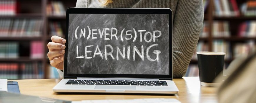 Cursos de inglés presenciales o online con profesor en directo