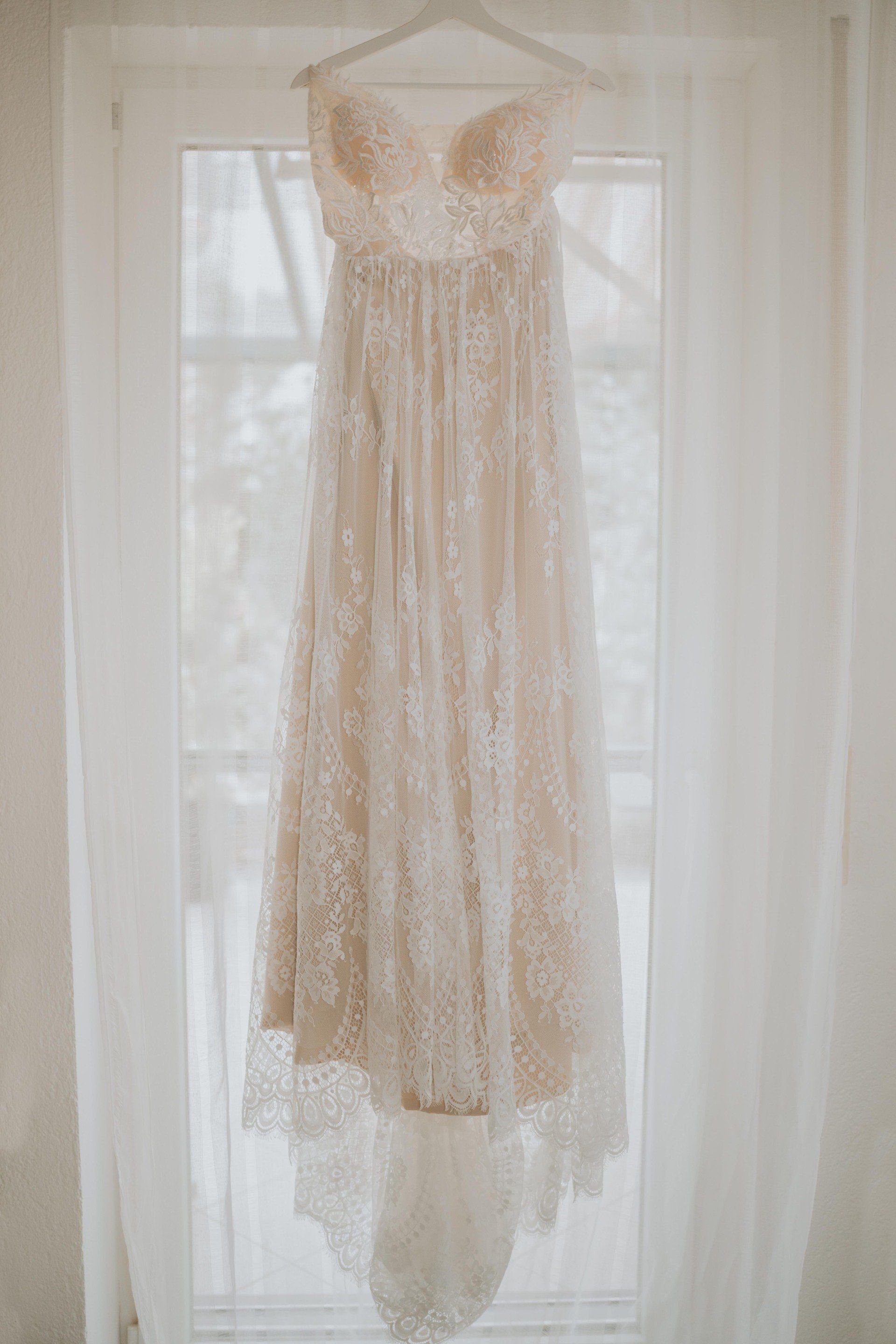 Hochzeit, Hochzeitsfotografie, Untermeitingen, Augsburg, Allgäu Landsberg am Lech, Hochzeitsfotografin, Brautpaarshooting,