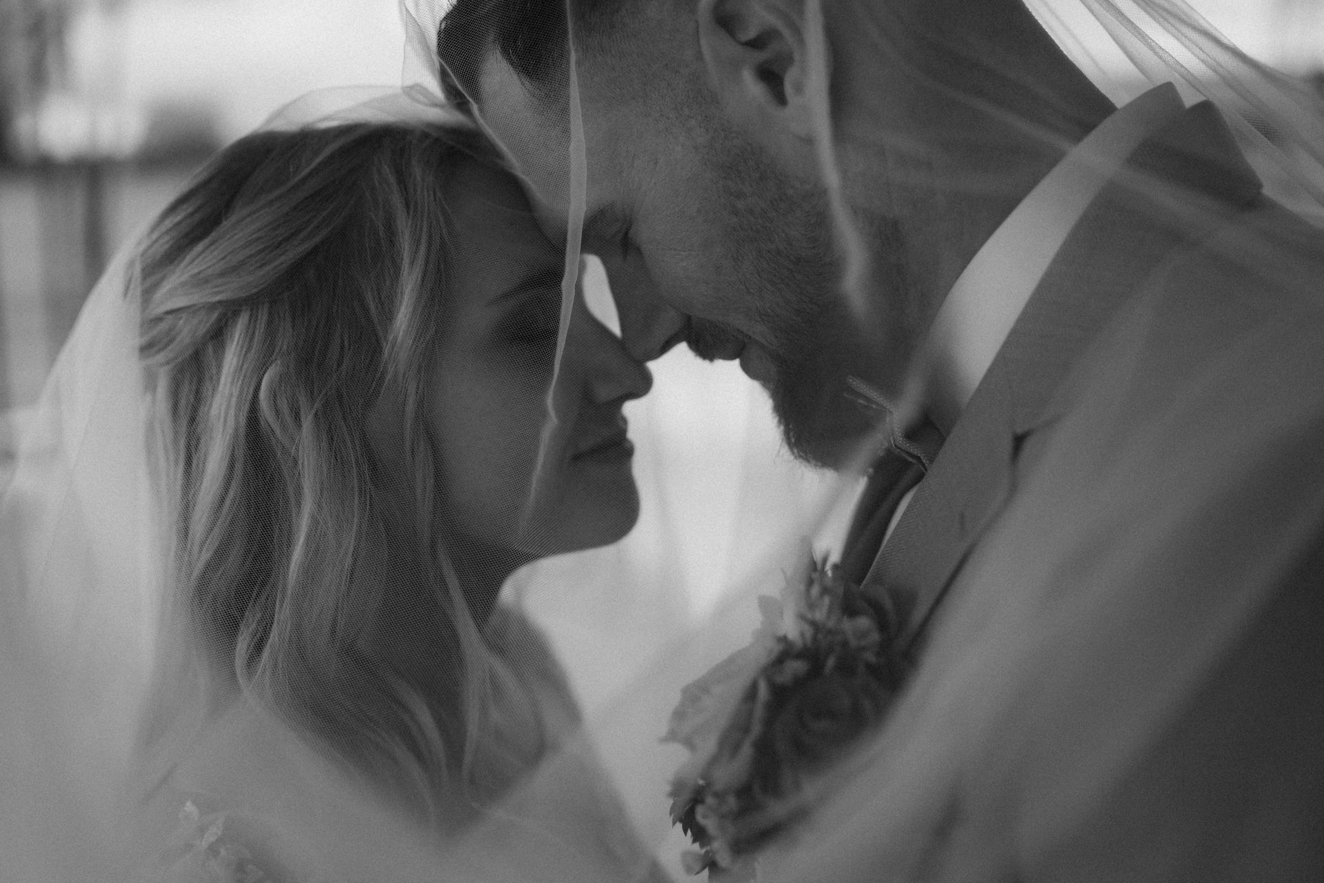 Hochzeit, Hochzeitsfotografie, Untermeitingen, Augsburg, Allgäu Landsberg am Lech, Hochzeitsfotografin, Brautpaarshooting,