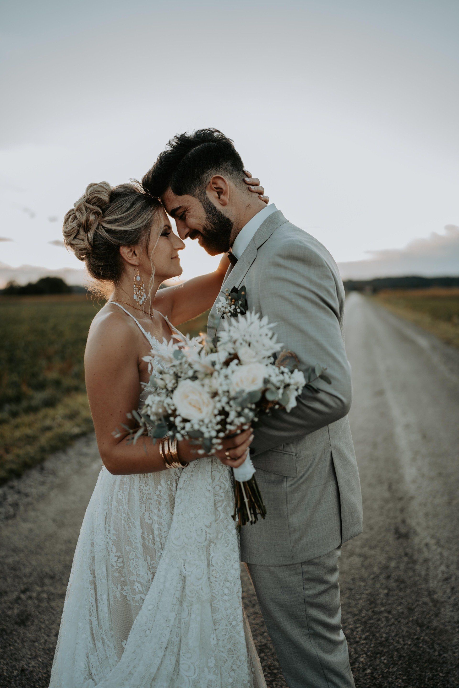 Hochzeit, Hochzeitsfotografie, Untermeitingen, Augsburg, Allgäu Landsberg am Lech, Hochzeitsfotografin, Brautpaarshooting,