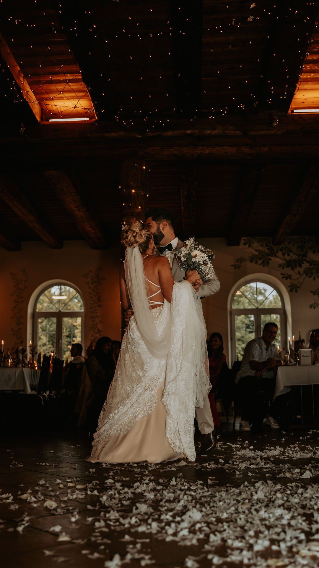 Hochzeit, Hochzeitsfotografie, Untermeitingen, Augsburg, Allgäu Landsberg am Lech, Hochzeitsfotografin, Brautpaarshooting,