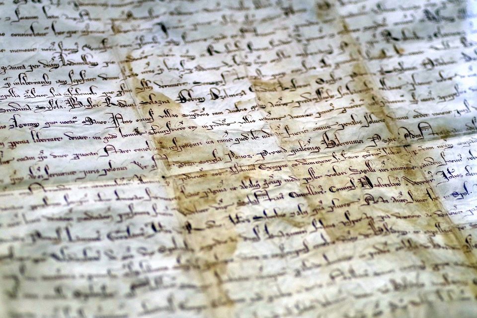 Pergament mit Schrift