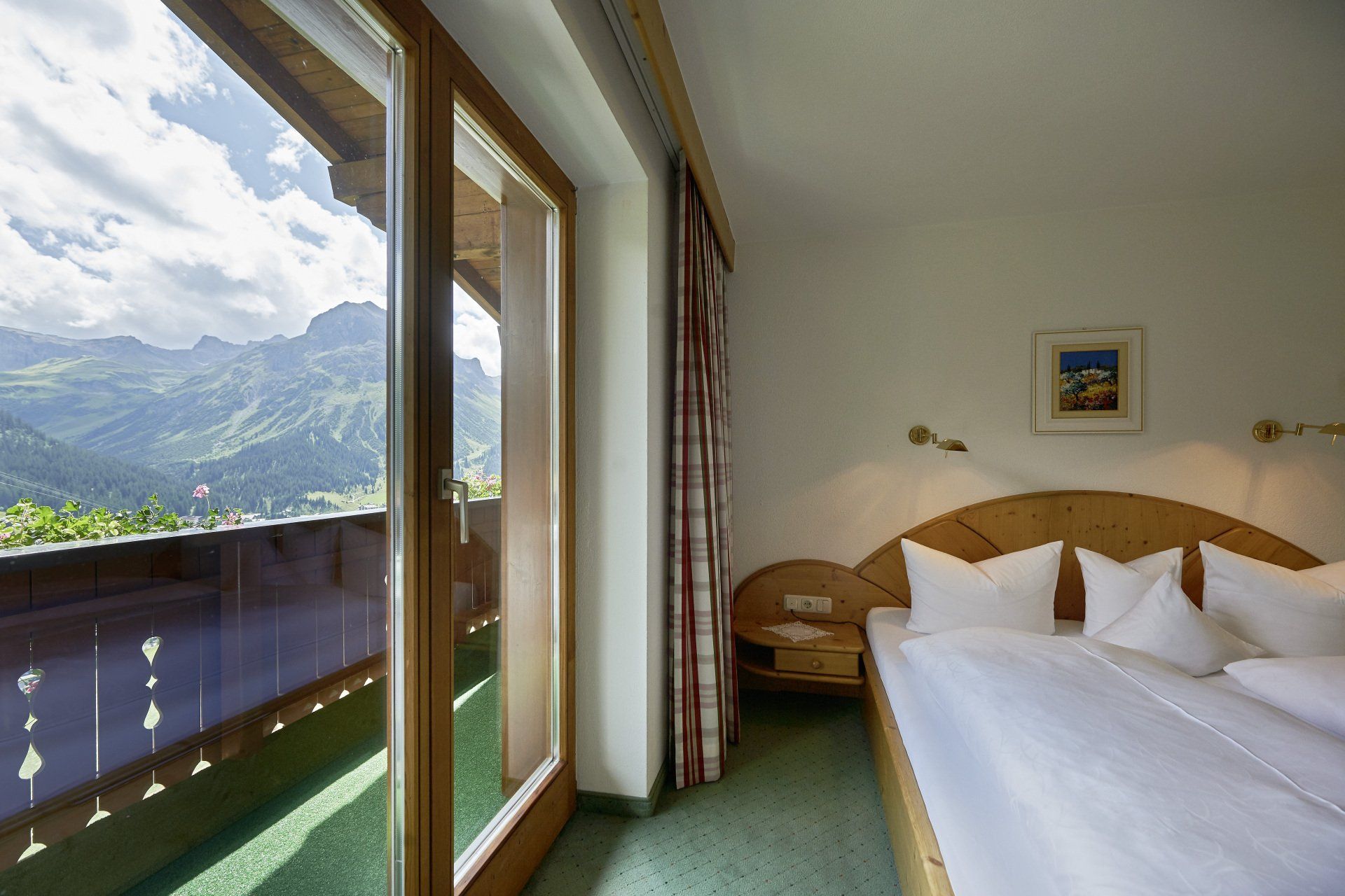 pension-bergland-lech-panorama-doppelzimmer