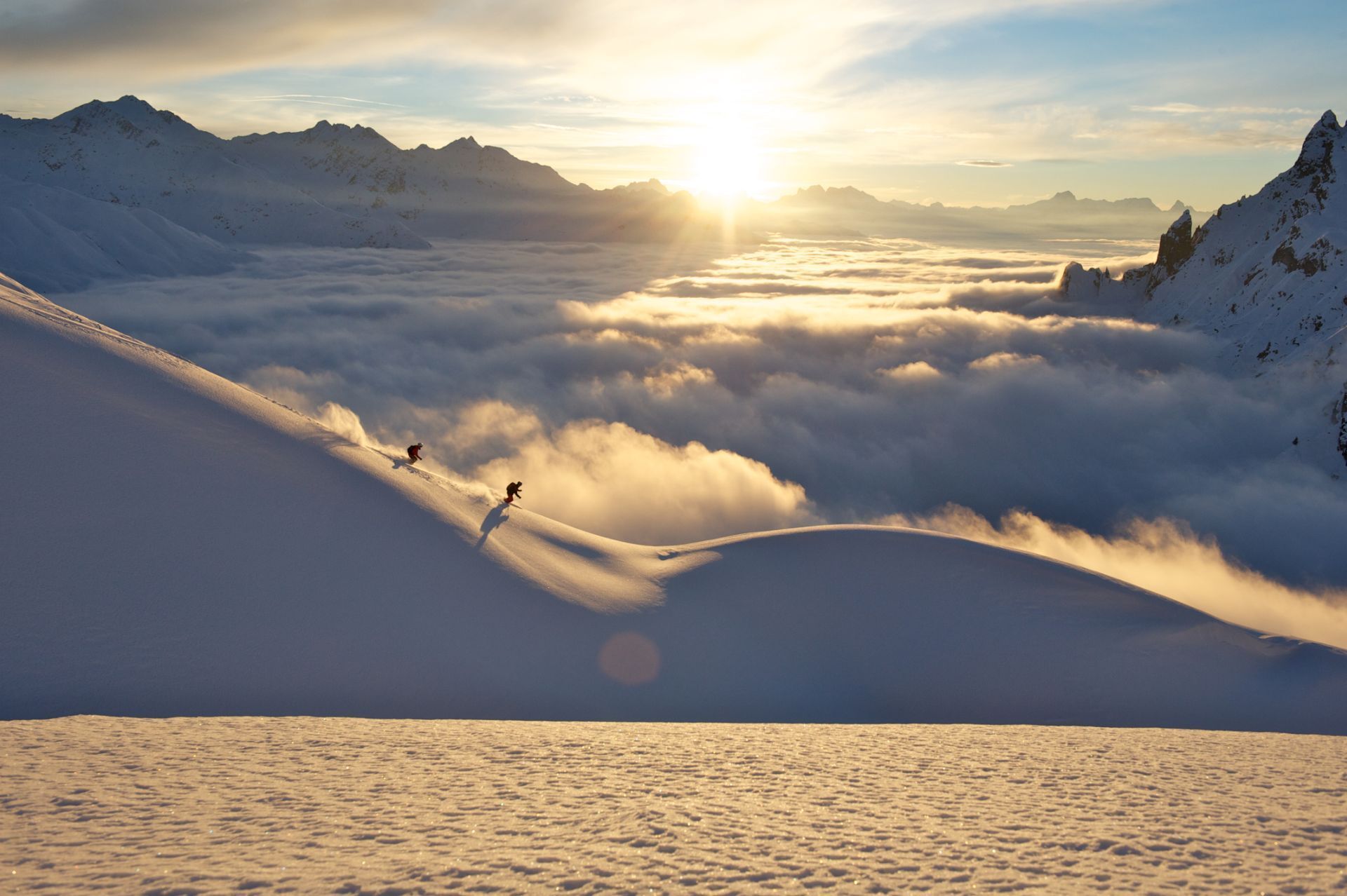 freeride-am-trittkopf-zuers-am-arlberg-mit-abendsonne