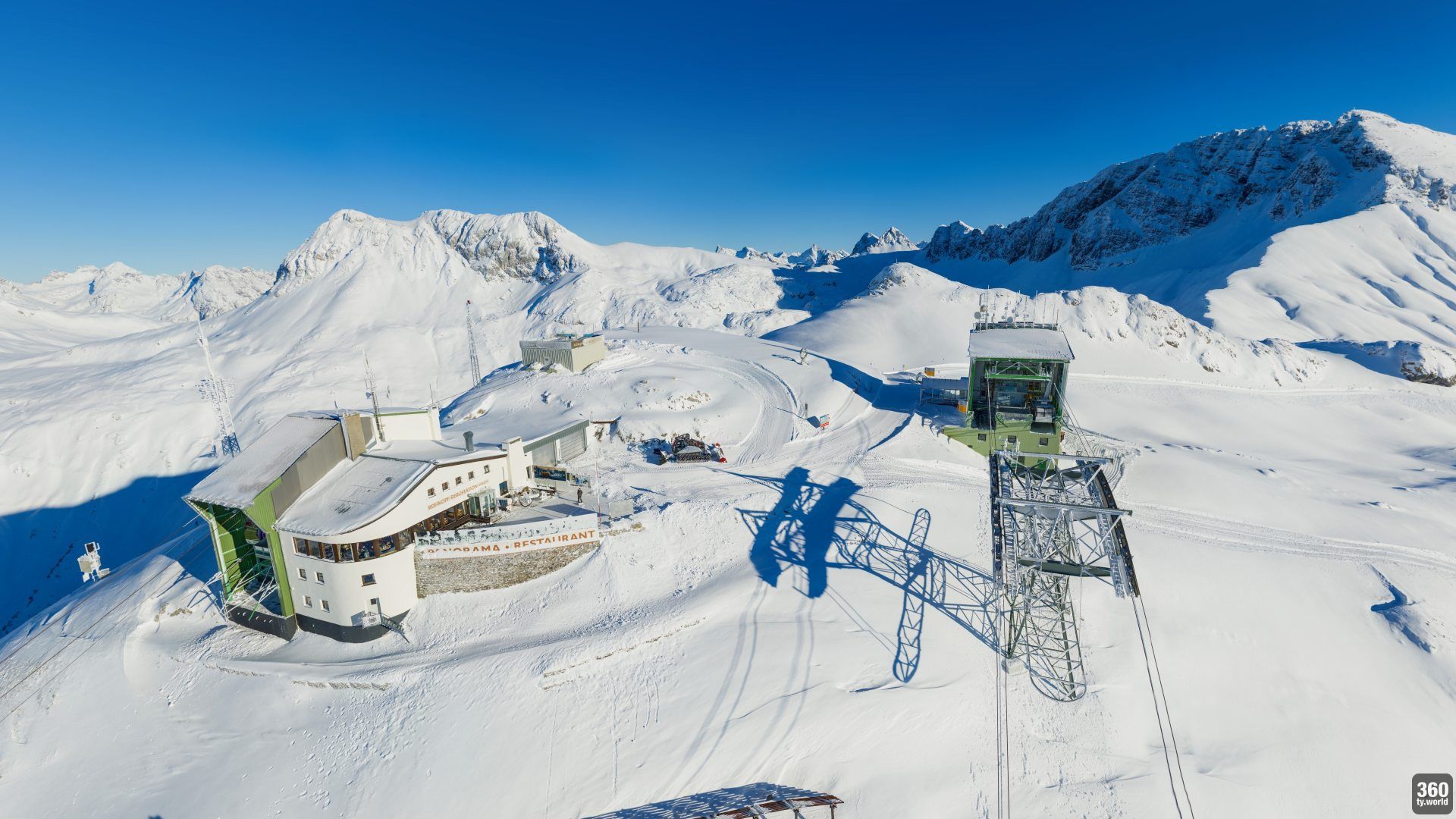 ruefikopf-bergstation-in-lech-am-Arlberg
