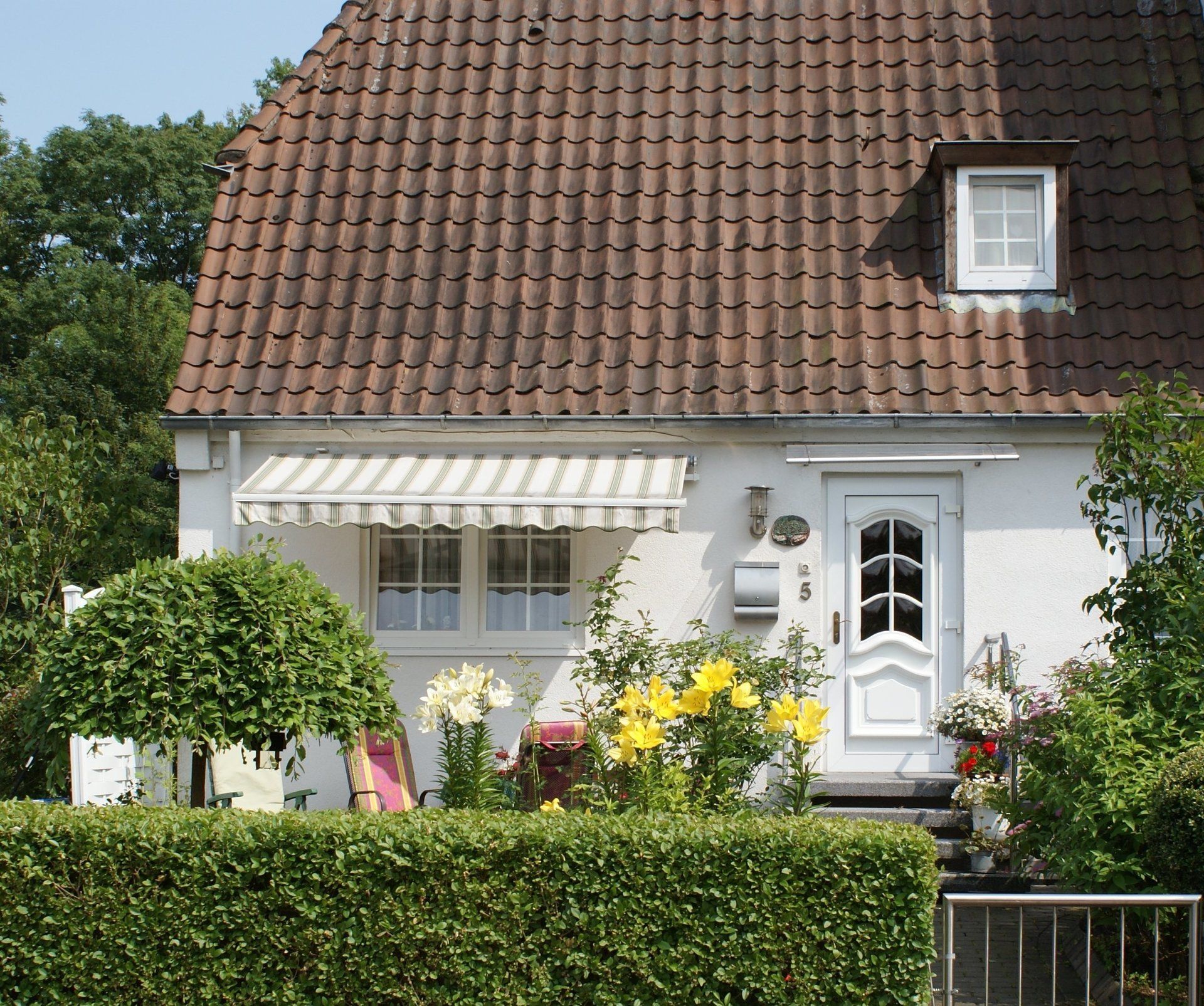 Ferienwohnung Haus Piutti - Ferienwohnung Haus Piutti - • „Nur 5 Minuten bis zum Wellenrauschen – der direkte Weg zum Glück.“