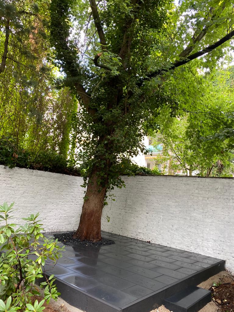 BE Gartenbau Galabau Garten und Landschaftsbau Gartengestaltung München Pflastersteine Pflasterarbeiten Plattenarbeiten Betonplatte Natursteine verlegen 3