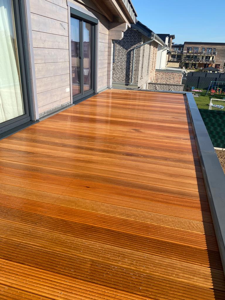 BE Gartenbau Galabau Garten und Landschaftsbau Gartengestaltung München Terrasse Terrasse bauen Natursteinterrasse Holzterrasse Steinterrasse