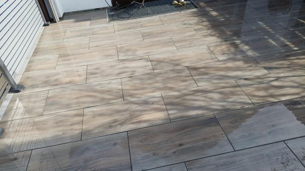 BE Gartenbau Galabau Garten und Landschaftsbau Gartengestaltung München Terrasse Terrasse bauen Natursteinterrasse Holzterrasse Steinterrasse