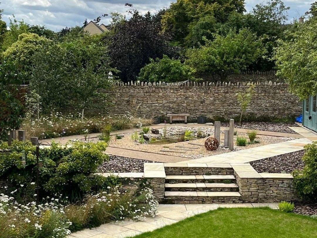 Wildlife friendly garden design with better climate resilience and responsible water use in mind.
