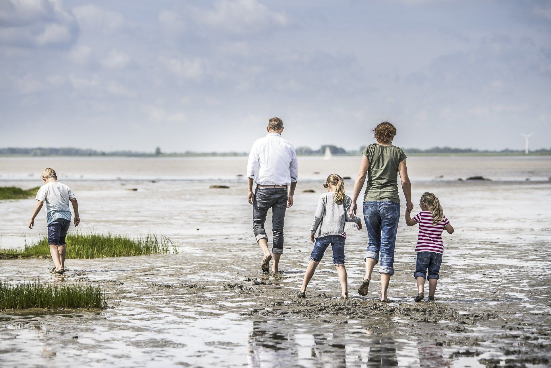 Familienfoto im Watt in Friedrichskoog
