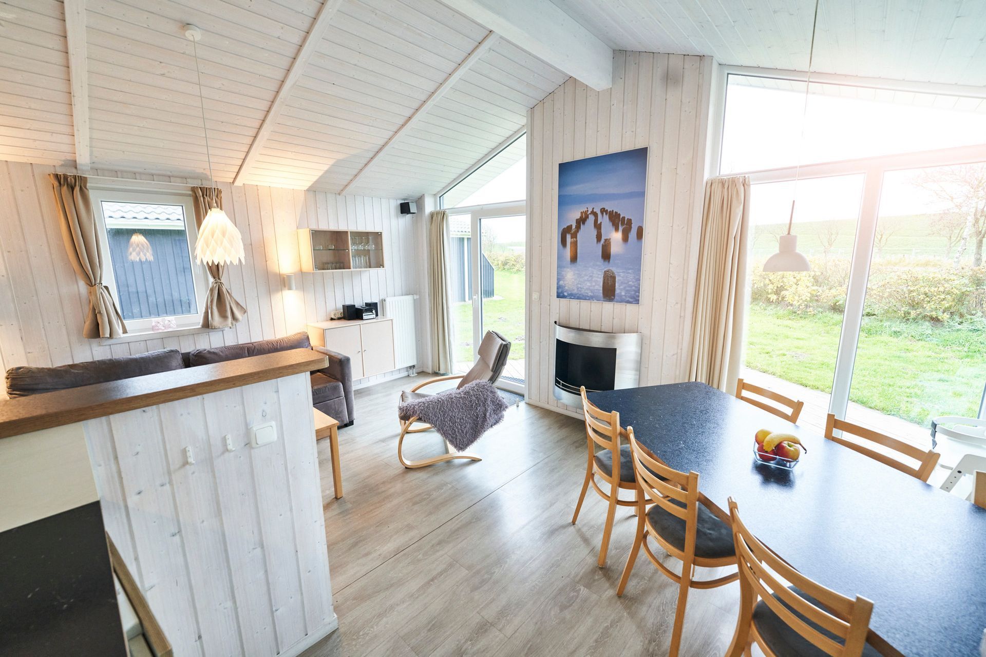 Professionelle Immobilienfotografie für Ferienwohnungen und Hotels in Büsüm