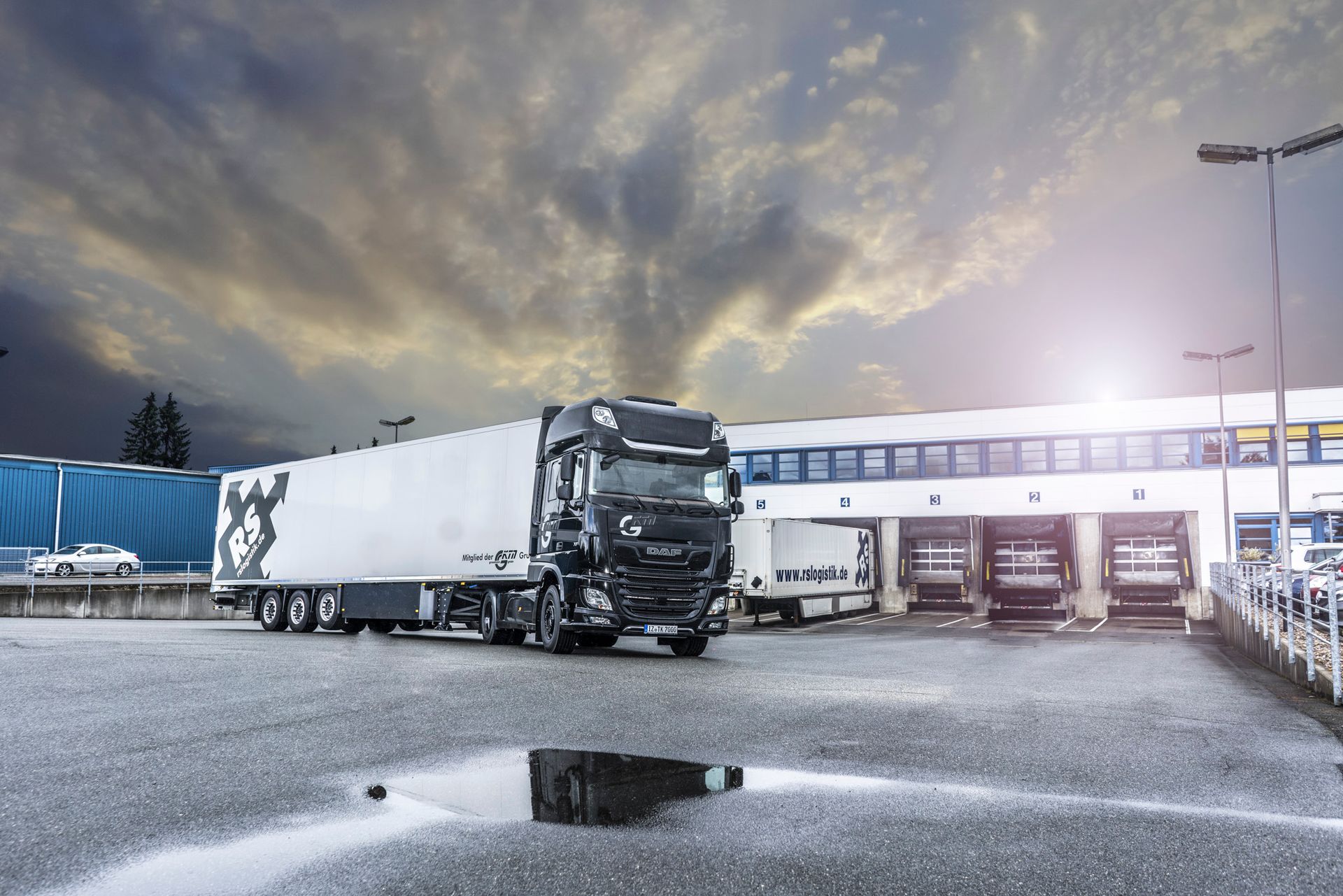 Fotograf für Speditionen und LKWs und Logistik Unternehmen