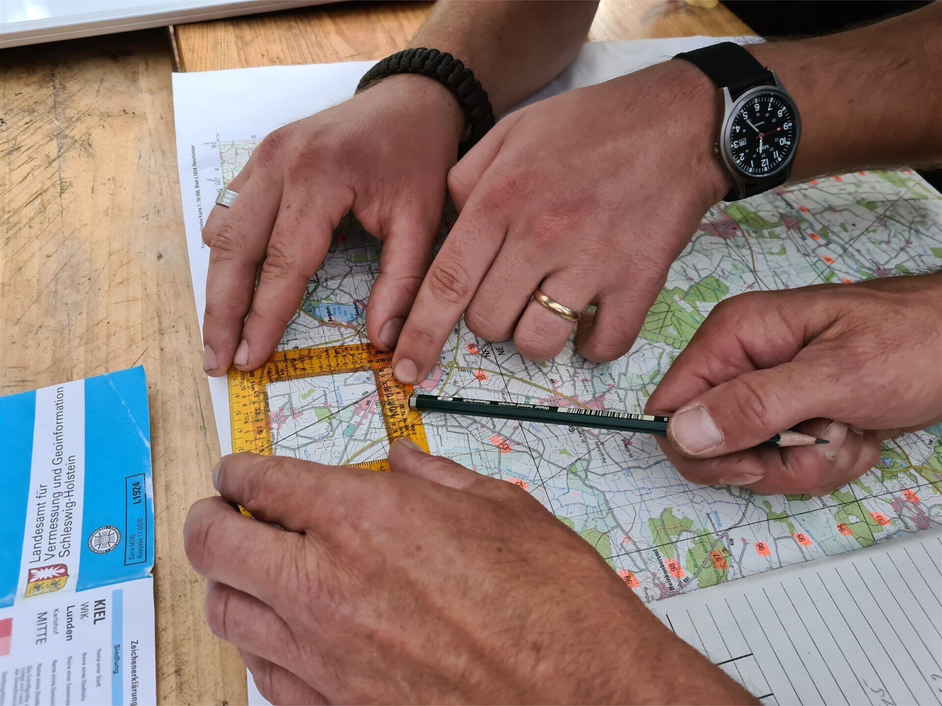 AZÜ.SH Überlebenstraining Survival Training bushcraft Krisenvorsorge Prepper Preppertraining Kurs Lehrgang Deutschland Schleswig-Holstein