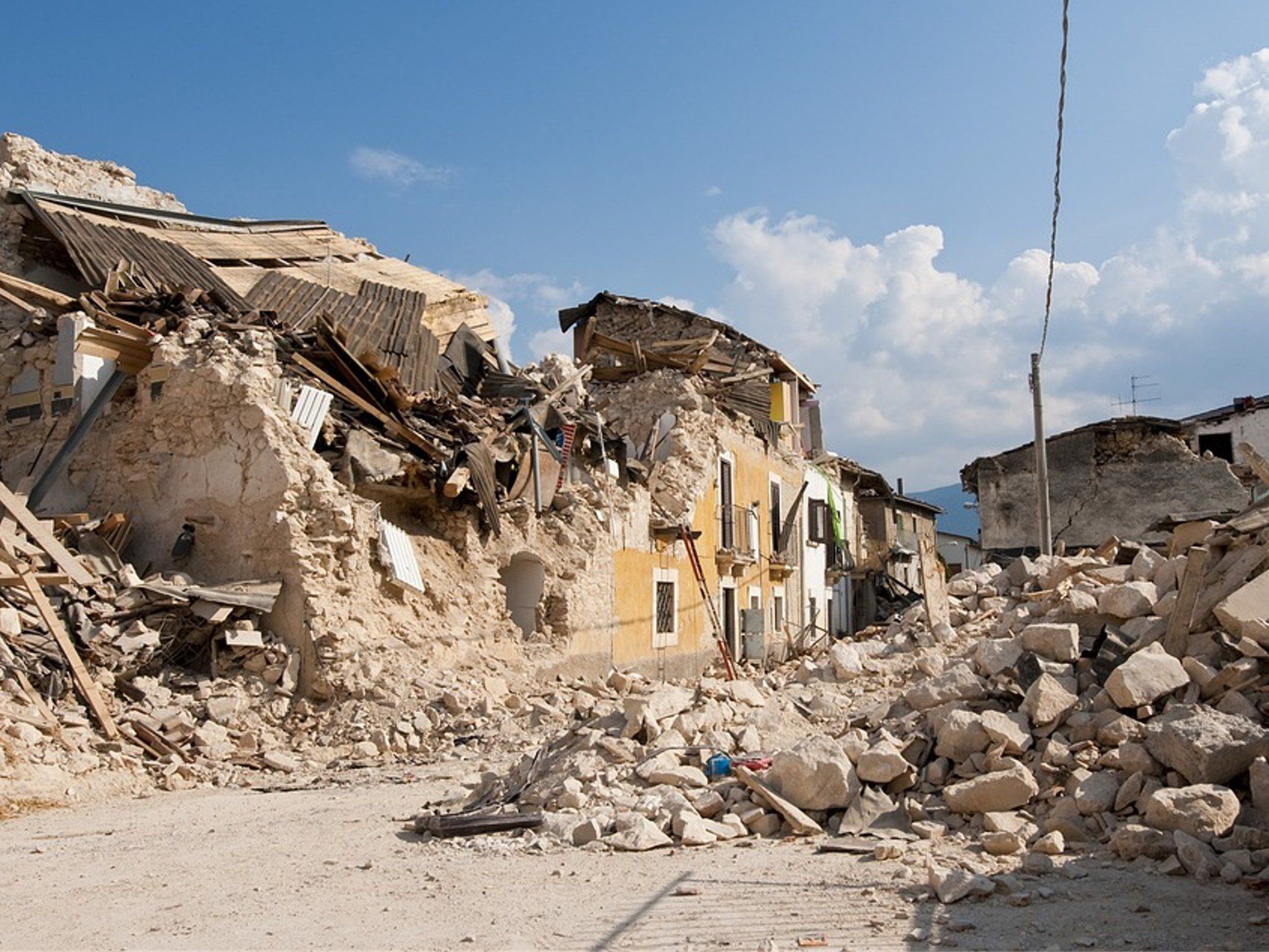 AZÜ.SH Krisenvorsorge Selbsthilfe Krise Katastrophe