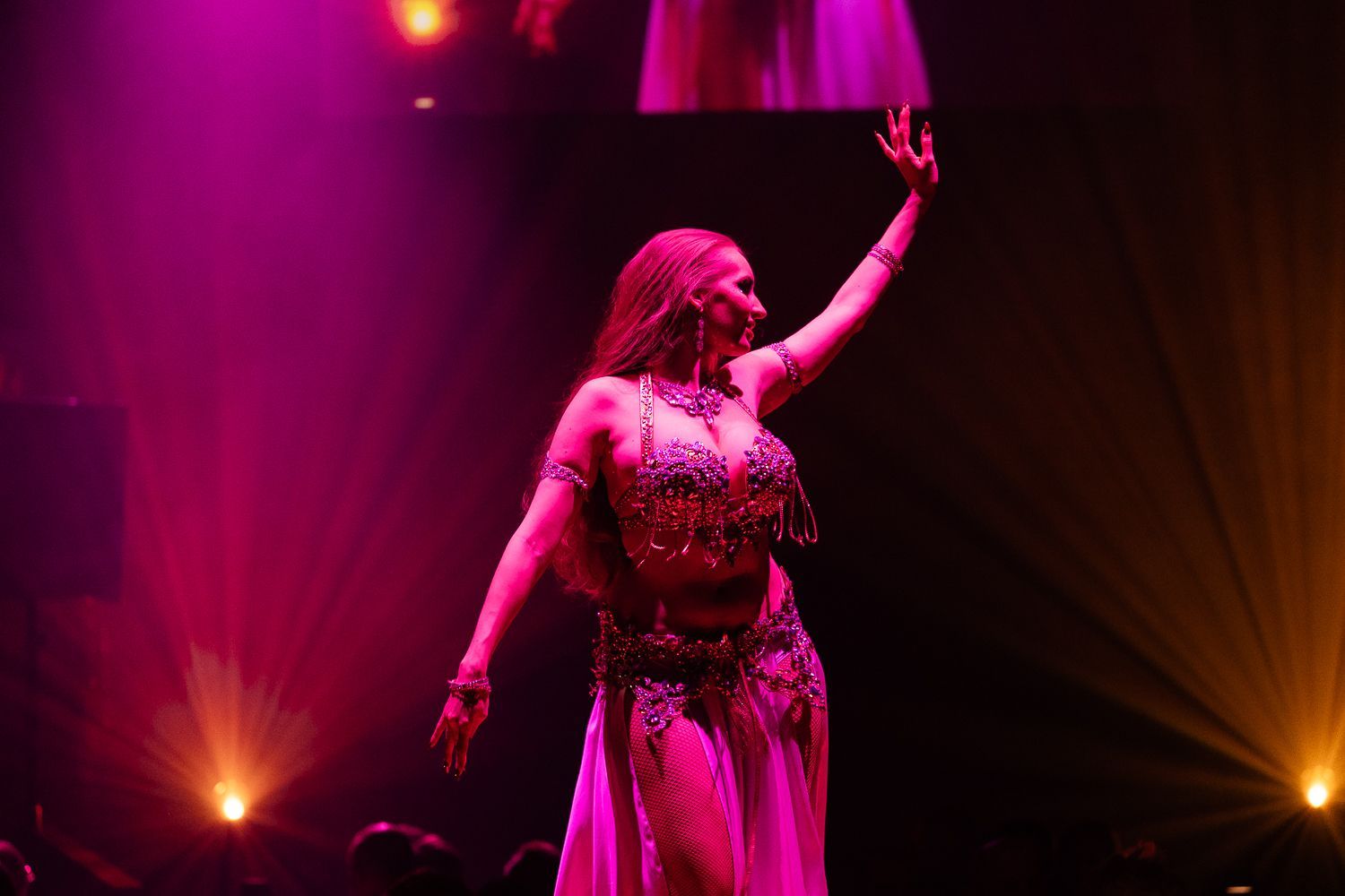 Kiliano Events - Fakir- Duo Feuershow - Akrobat - Künstler - Show - Orient Show - Bauchtanz -Bellydance