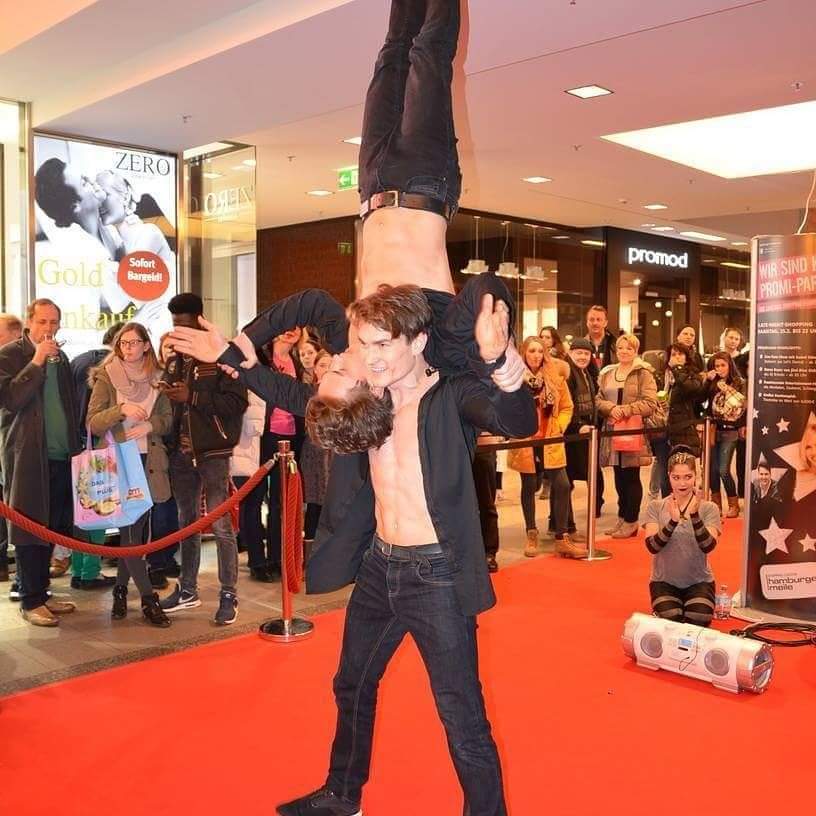 Kiliano Events präsentiert das Zirkus - Variete Berlin.