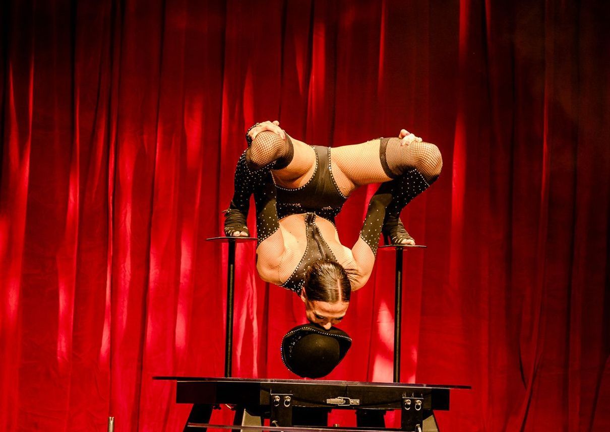 Contortion - Flexy Lady - Schlangenfrau - Artistik Show