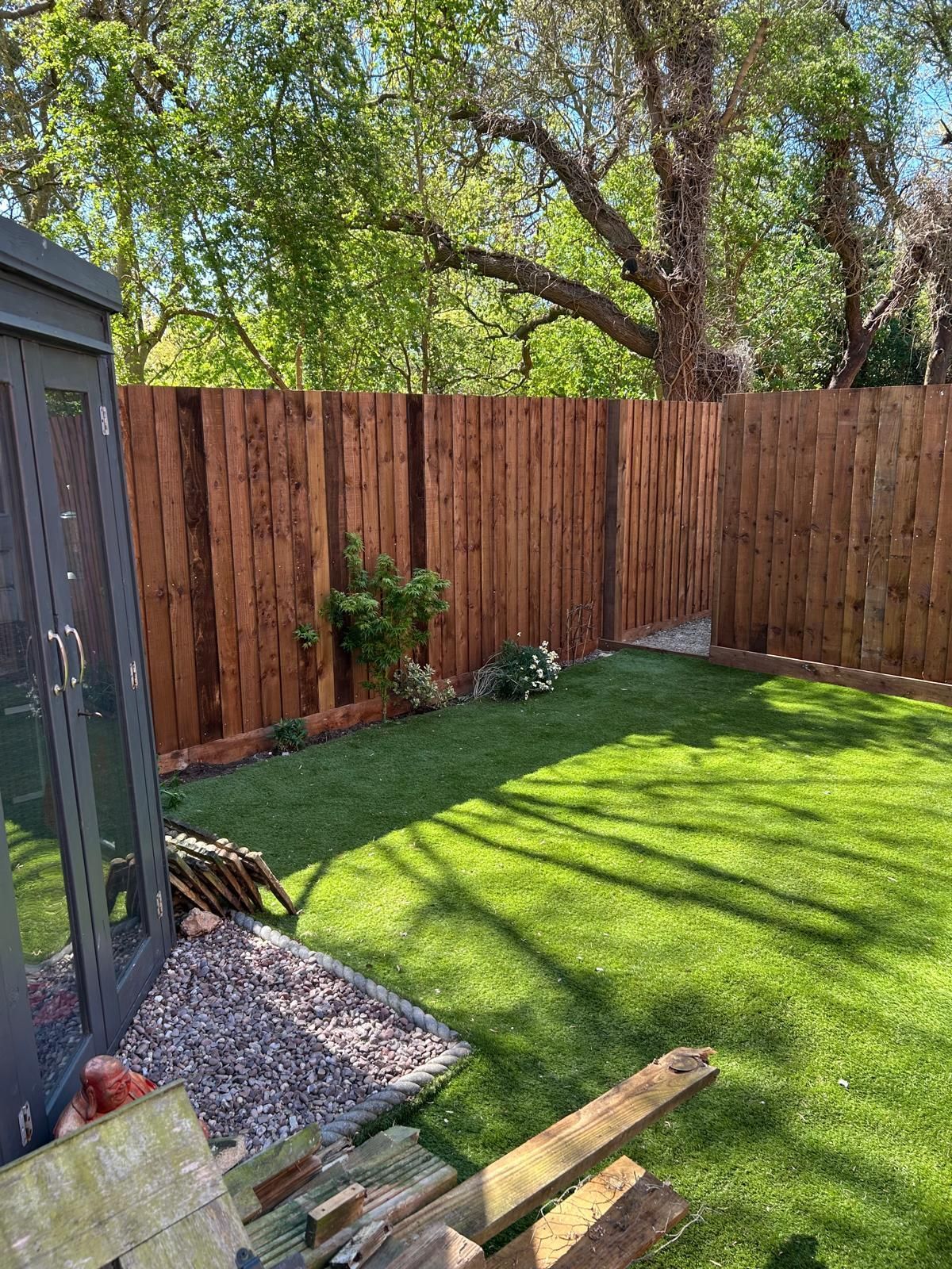 close board fence