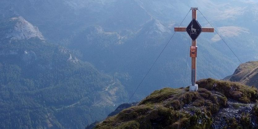 der trendsport in luftiger höhe - herausforderung für körper und geist