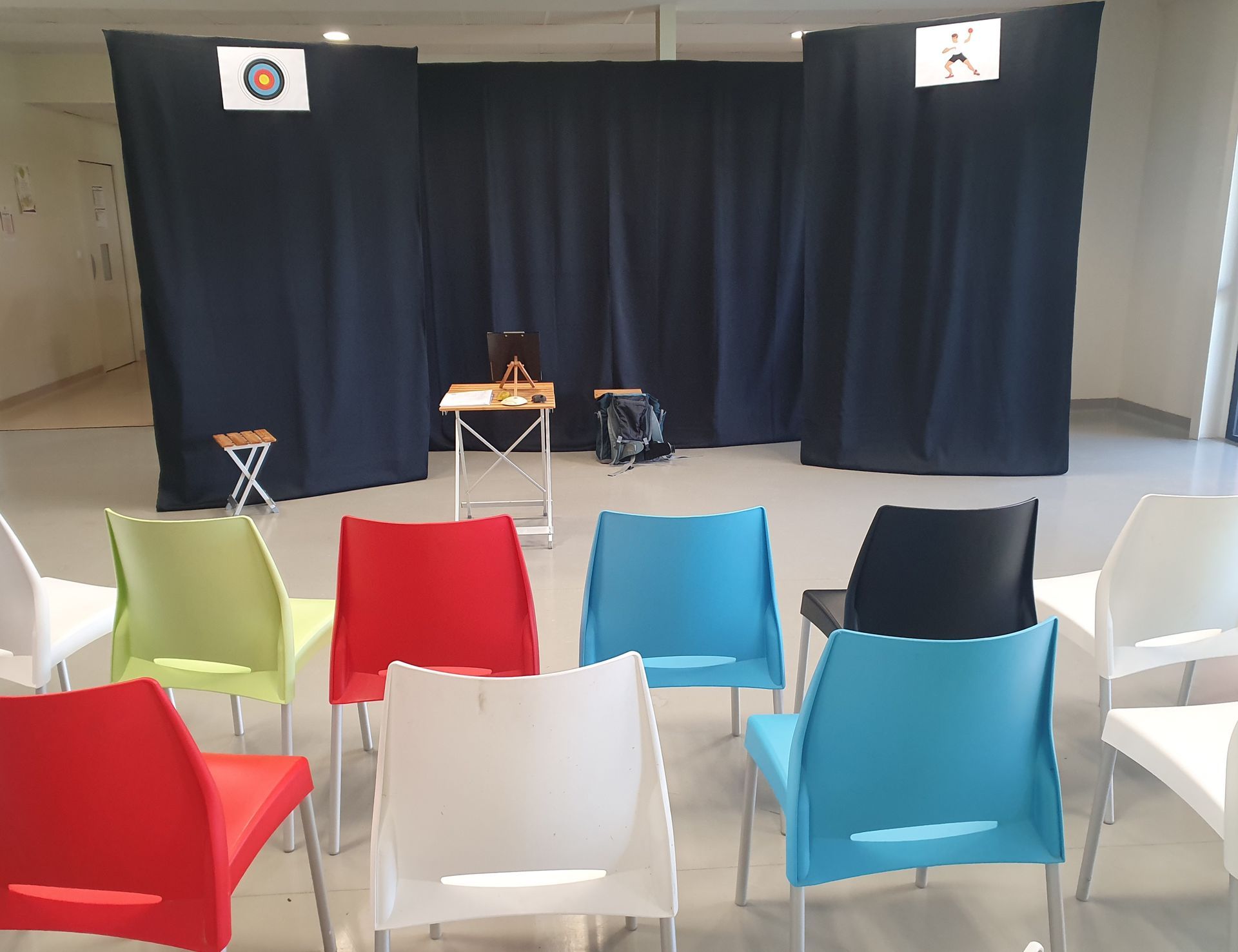 décor confér