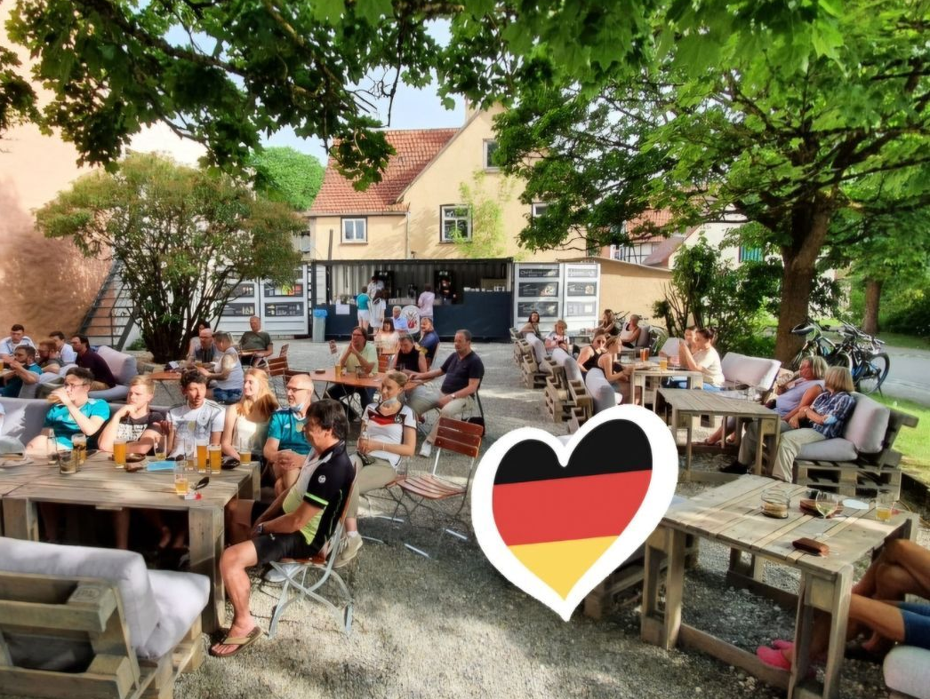 Public Viewing im Gasthof Lamm Public Viewing im Brauerei Gasthof Lamm