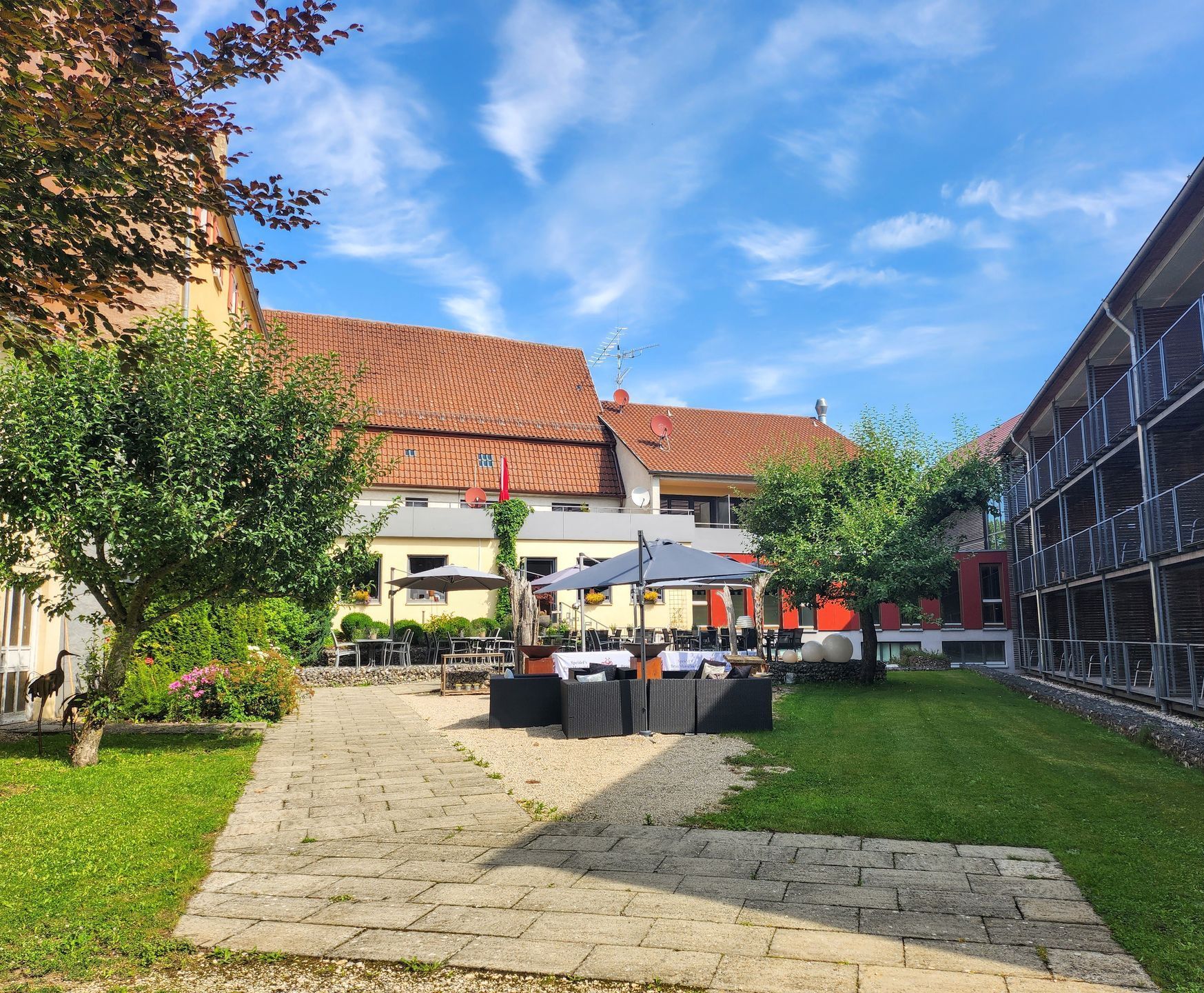 Biergarten | Restaurant | Gasthof Lamm | Schwäbische Alb | Hohenstein