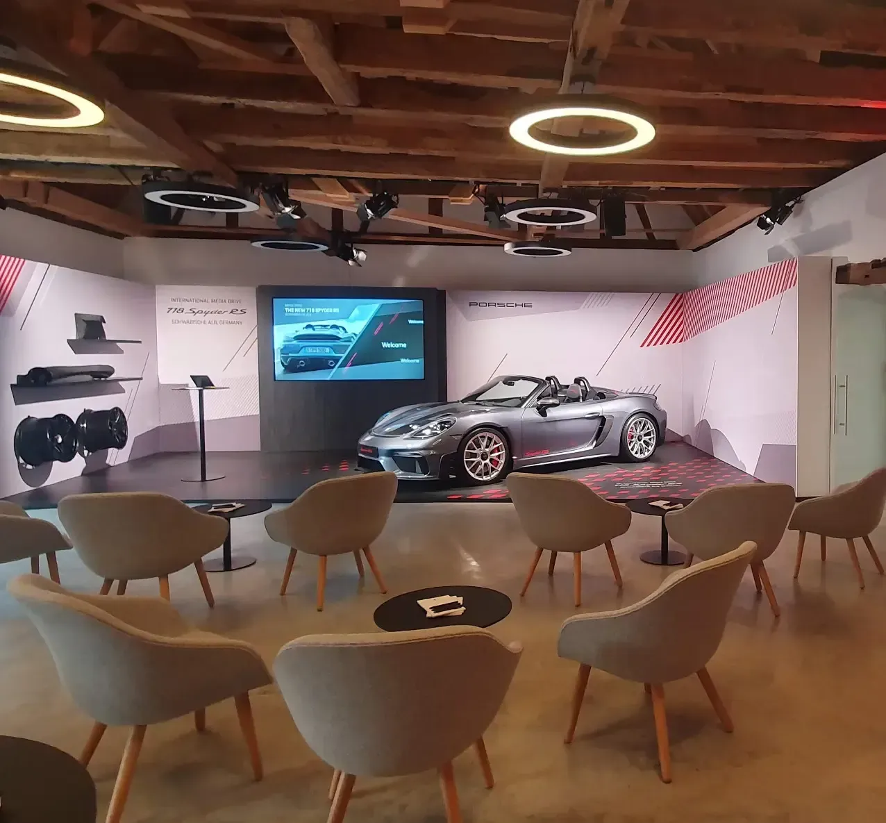 Heller Tagungsraum mit moderner Ausstattung in Speidels Braumanufaktur