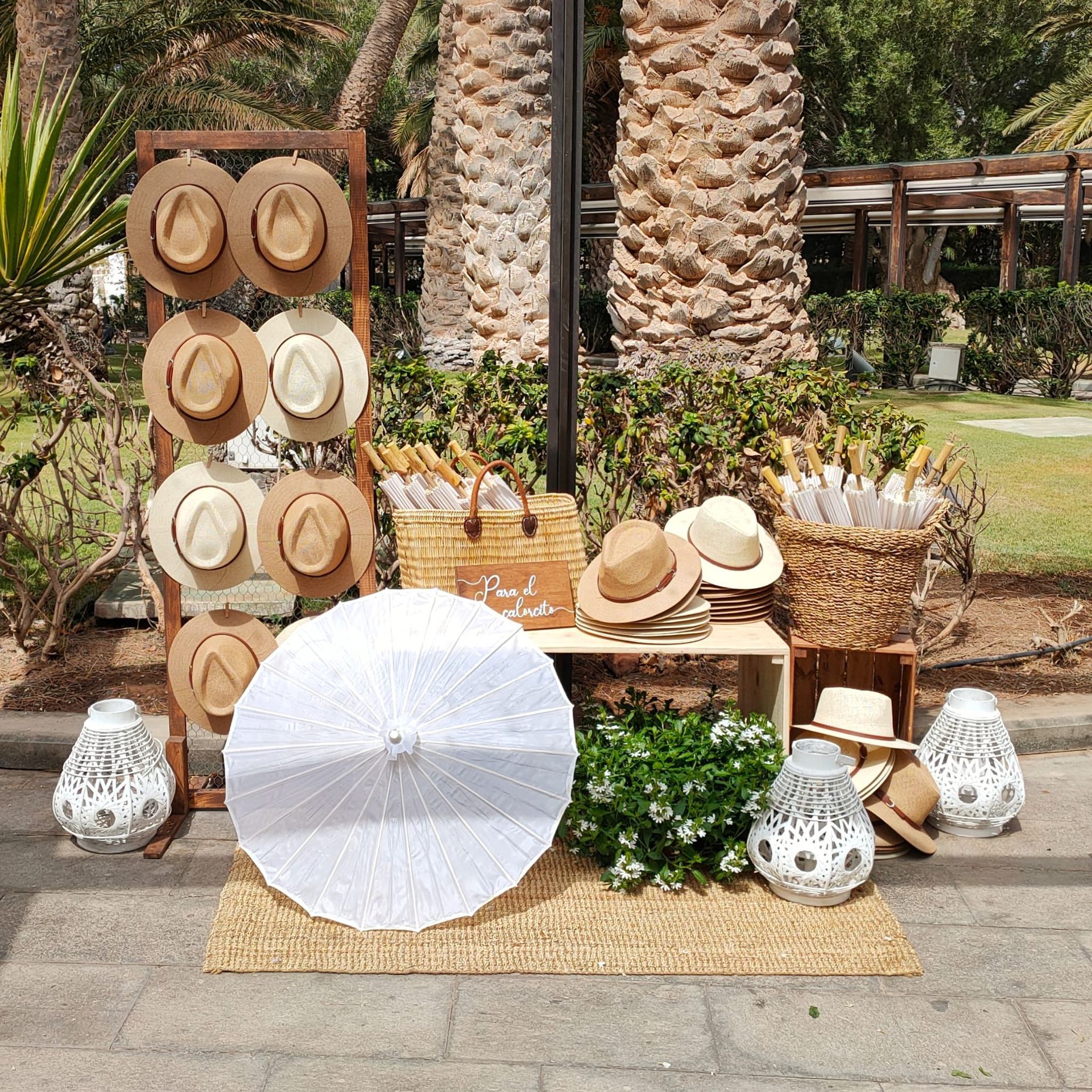 I Do Bodas Rincón sombreros y sombrillas