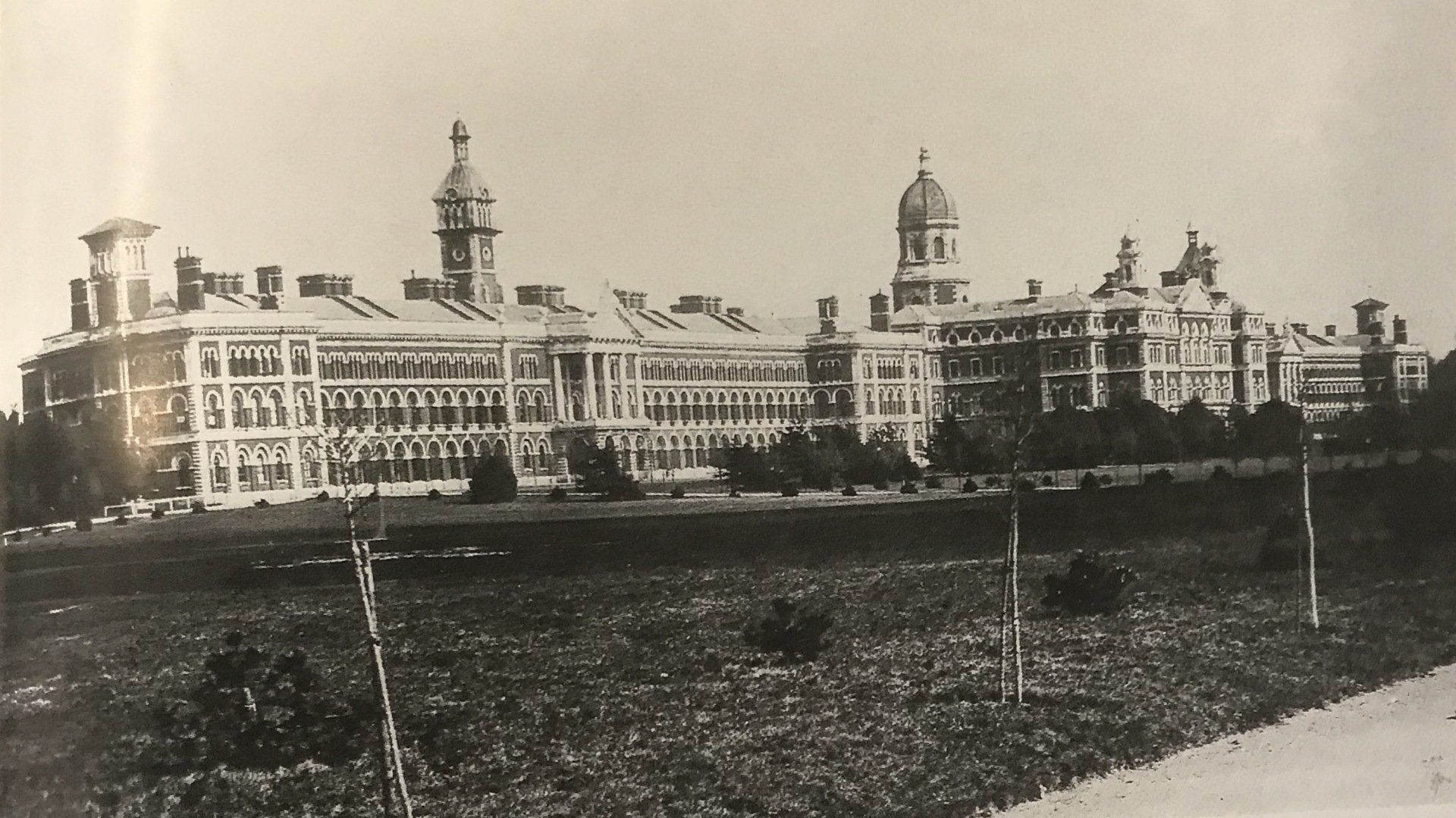 Netley Hospital in the early 20th century photo